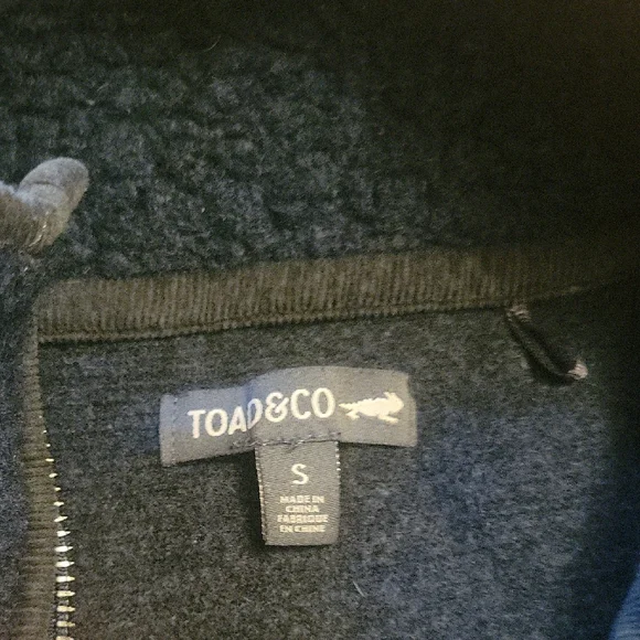 Toad&Co Women's Deep Blue V-Neck Sweater - Picture 4 of 4